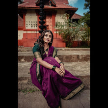 Sundari Gold Zari Semi Handloom Cotton Saree: Tradition Refined - Kaithari Nesavu Sarees