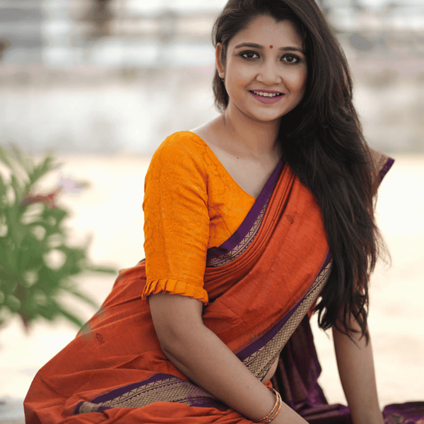 Sundari: Classic Gold Zari Orange Cotton kathar nesavu saree