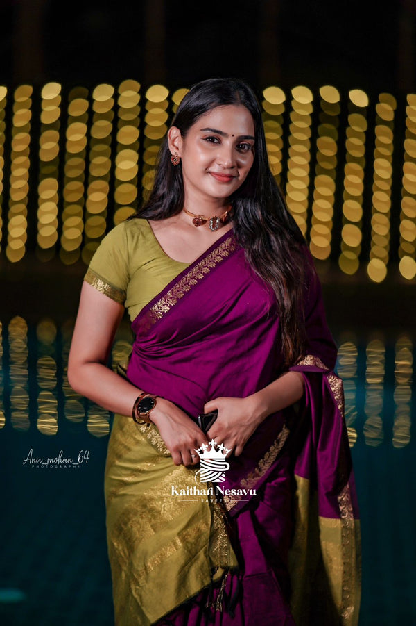 Madhavi Semi Handloom Saree : Gold and Cotton Perfection
