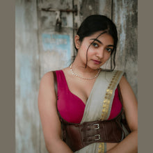 Madhavi Semi Handloom Saree : Gold and Cotton Perfection