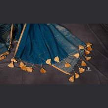 Pure Mul Cotton Half and Half Saree – Plain & Golden Stripe | Light Weight | No Blouse | Handloom Look