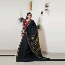 Madhavi Semi Handloom Saree : Gold and Cotton Perfection