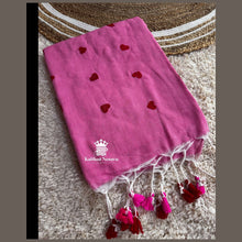 💖 Mul Cotton Elegance: Contrast Heart Thread Butta Sarees 💖