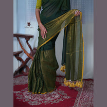 Pure Mul Cotton Half and Half Saree – Plain & Golden Stripe | Light Weight | No Blouse | Handloom Look