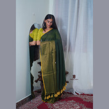 Pure Mul Cotton Half and Half Saree – Plain & Golden Stripe | Light Weight | No Blouse | Handloom Look