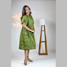 Vineshu Rayon Cape Maternity Dress with Feeding Zips, Adjustable Fit & Side Pocket