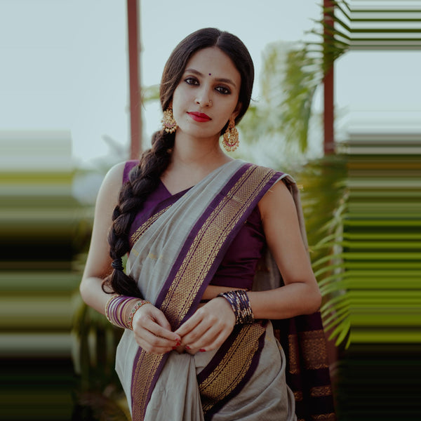Timeless Tradition: Sundari Semi Handloom Gold Zari Cotton Saree