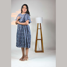 Vineshu Rayon Cape Maternity Dress with Feeding Zips, Adjustable Fit & Side Pocket