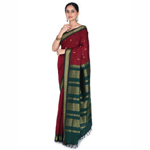 Timeless Tradition: Sundari Semi Handloom Gold Zari Cotton Saree