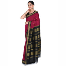 Timeless Tradition: Sundari Semi Handloom Gold Zari Cotton Saree