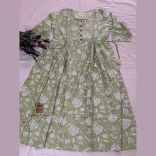 Vineshu Olive Green Printed Cotton Maternity Dress with adjustable rope – full view